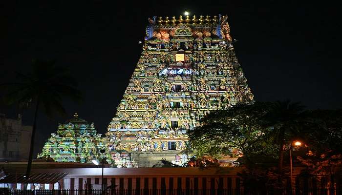 The outer view of Sri Kapaleeswarar Temple