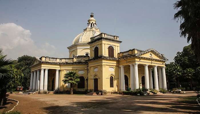 This is one of the oldest churches in Delhi built during British Colonial Rule.