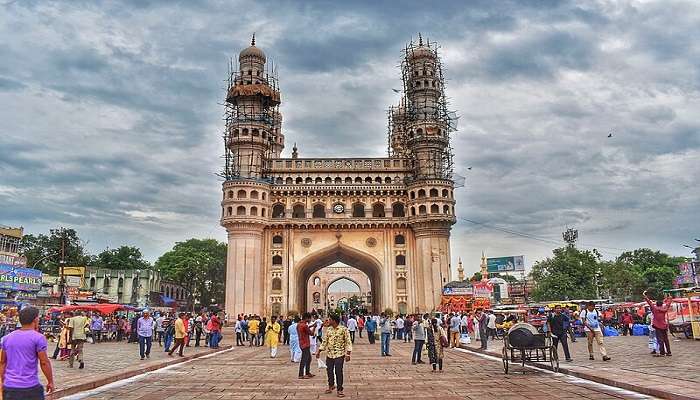 A trip to Charminar would not be complete without exploring the monument itself