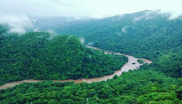 An adventurous river rafting activity in Anshi national park