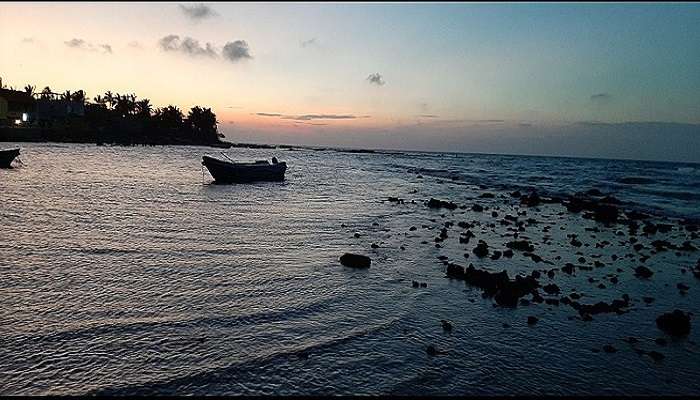 A picture of sunset in Point Pedro