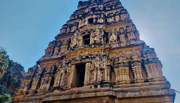 Visit the sacred ponds of Yaganti Temple—bathe in spiritual peace and purification.