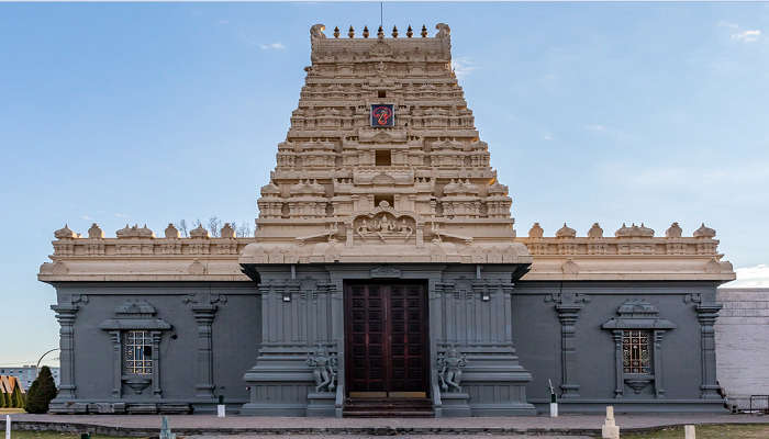Salem Muthumalai Murugan Temple, Tamil Nadu