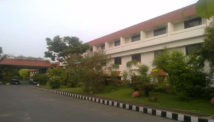 Hotel Trident Chennai near Pammal 