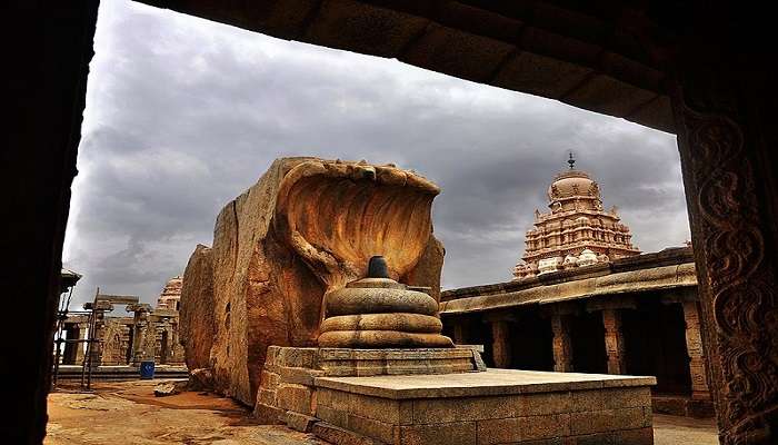 Veerabhadra temple, one of the most famous places to visit In Lepakshi