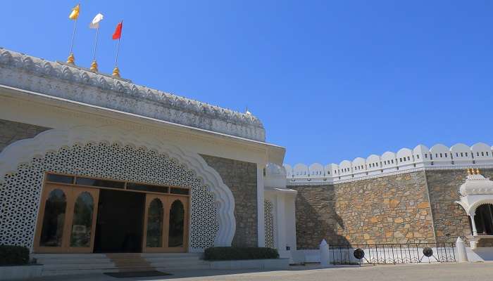 The Hall of Heroes Museum is a must-visit site near the Fateh Sagar Lake Udaipur.