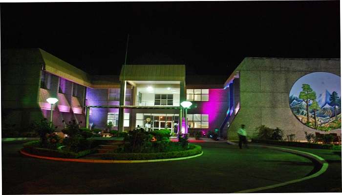 a night view of the institute.
