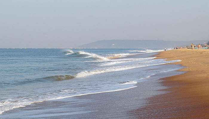 Visit Candolim Beach with luxury outdoors to have a great vacation