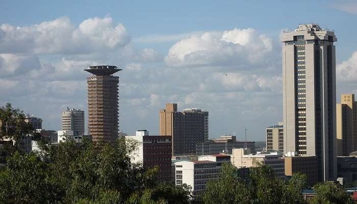 Explore Nairobi Kenya and the National Museum known for its artifacts