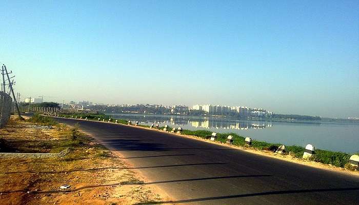 The Bellandur Lake road 