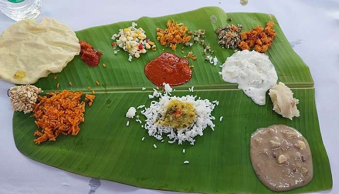 Various vegetarian food items are provided at the restaurant, Restaurants In Bijapur