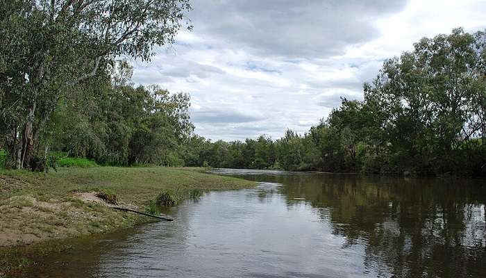 A view of the Dumaresq River, one of the best things to do in armidale.