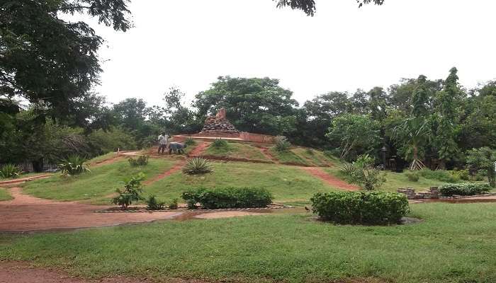 Inside Bharathi Park Puducherry