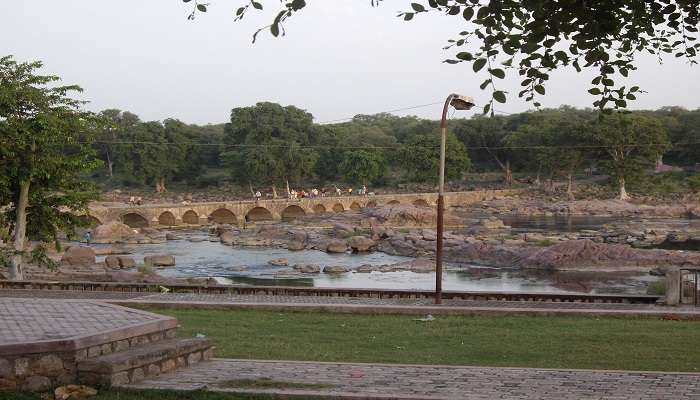  The view of Orchha River