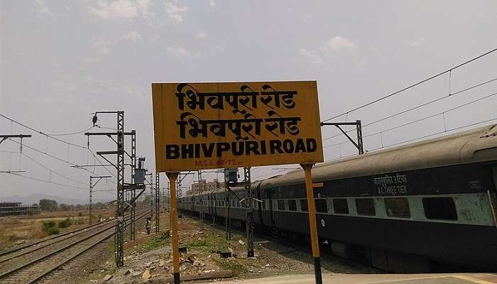 the Bhivpuri railway station near Bhivpuri falls