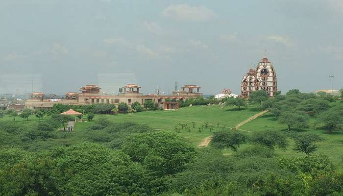 Listen to Spiritual Discourses: Attend Programs at ISKCON Temple in Delhi.