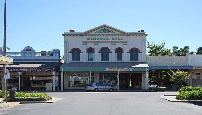 Exterior View of Corowa Visitor Information Centre