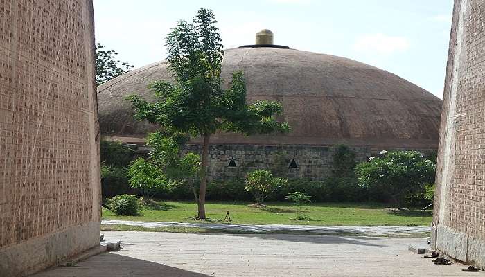 The peaceful Dhyanalinga Temple in Coimbatore 