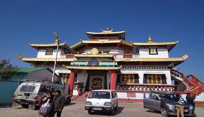 The entrance of Durpin Monastery 