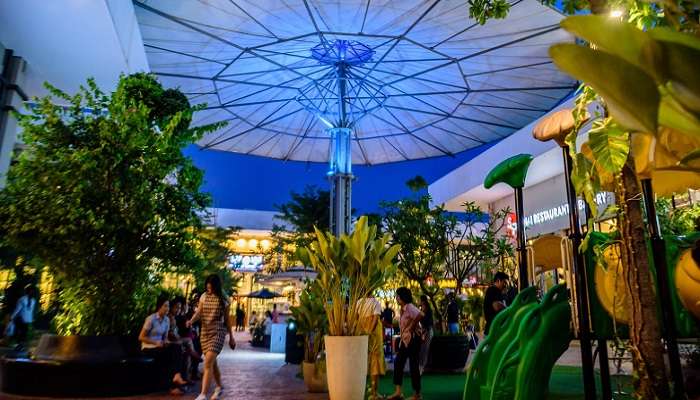 The night view of Eden Garden, one of the best Shopping Malls In Phnom Penh.