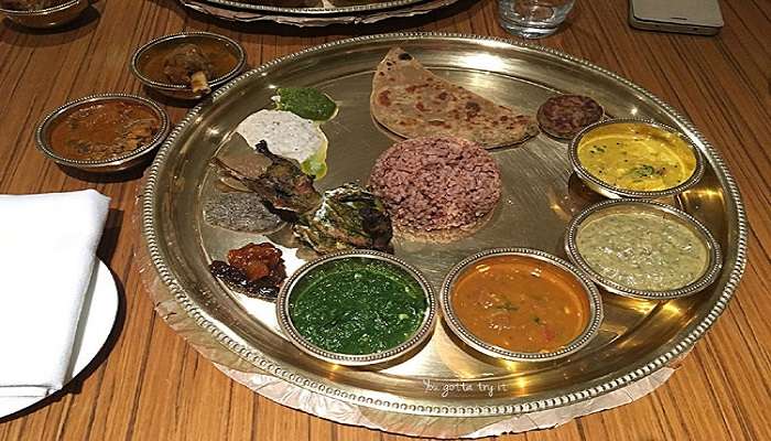 A Thali depicting local delicacies of Uttarakhand