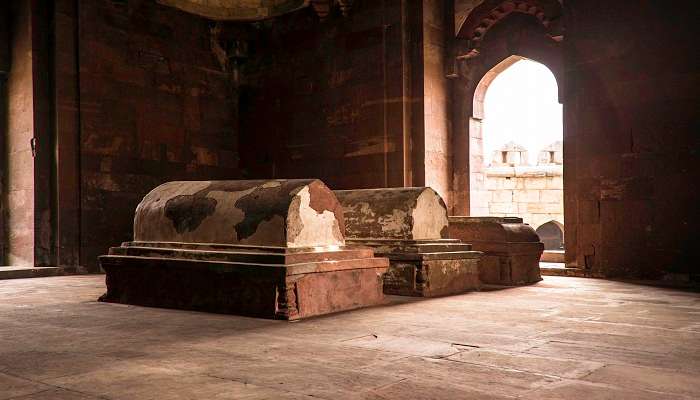 Ghiyas-ud-din Tughlaq's Tomb – Architectural Marvel near 