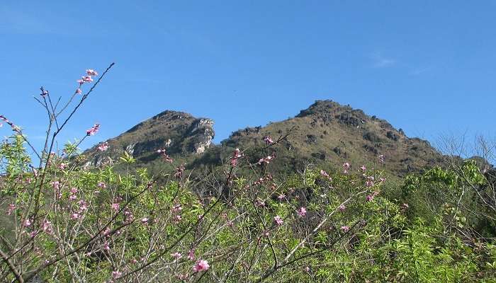 A mesmerising view of the mountain at Quang Truong Square.