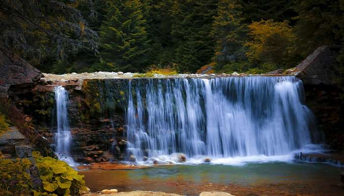 Discover the best of waterfalls.