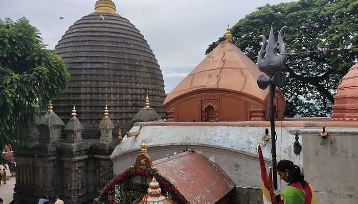 Enjoy the serenity of Kamakhya Temples