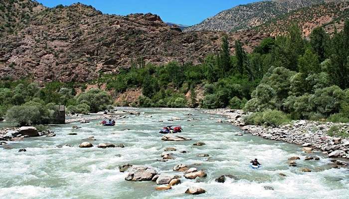 For those yearning for adrenaline, a visit to the fast-flowing Kurichu River is a must