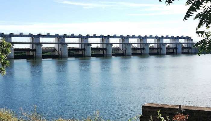 The magnificently built dam, showing sustainability of the Prakasam tourist places.