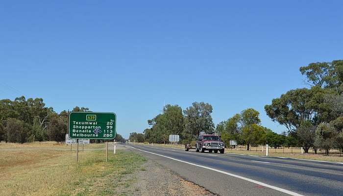 Coonabarabran is easily accessible by car via the Newell Highway