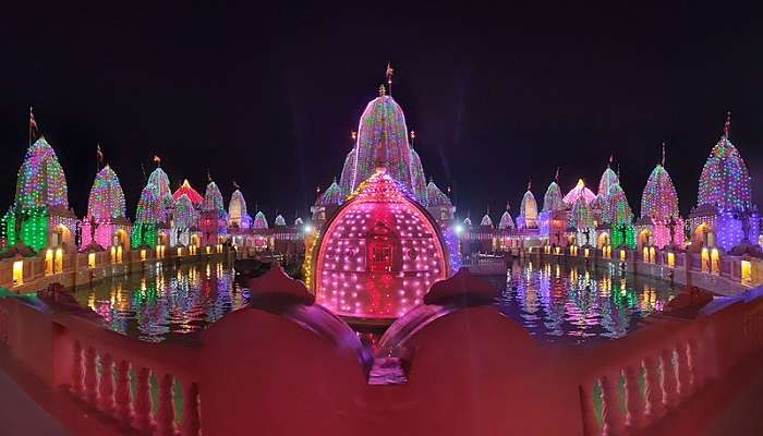 Nilkanth Dham is among the marvelous religious and cultural places for any tourist.