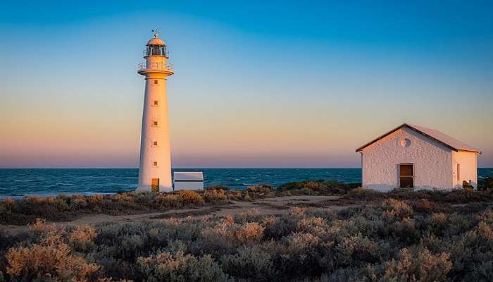 A beautiful view of Point Lowly Lighthouse