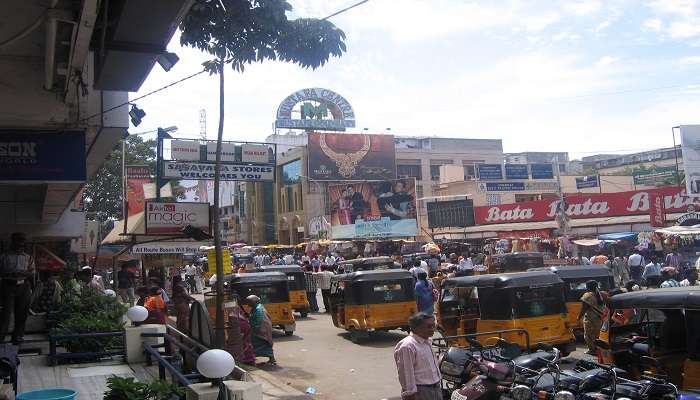 T nagar is the perfect blend of colours and activity