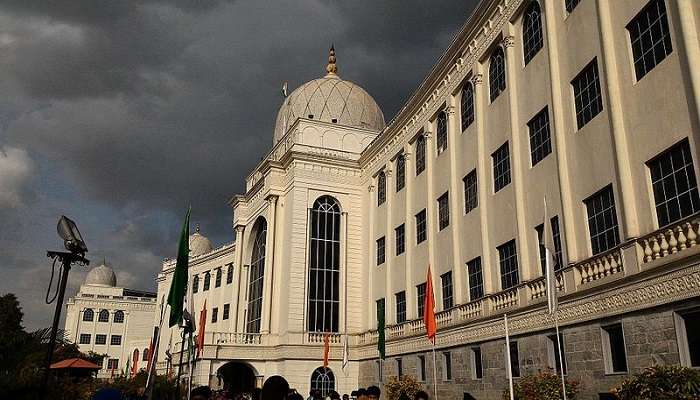 A little farther out from Charminar, the Salar Jung Museum is for history buffs. 