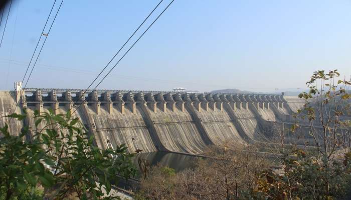 Sarovar Dam stSardar anding on River Narmada