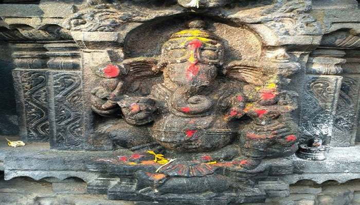 Idol of Lord Ganesh at Sri Bugga Ramalingeswara Swamy Temple, Vikarabad 