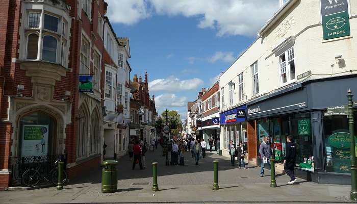 choose the best time to visit Horsham. 