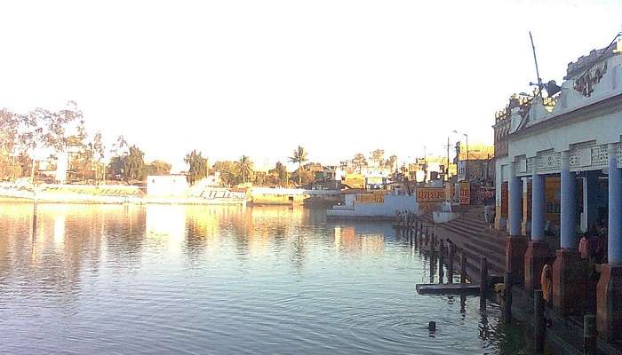 There is a sacred pond for the devotees at Baidyanath Temple.