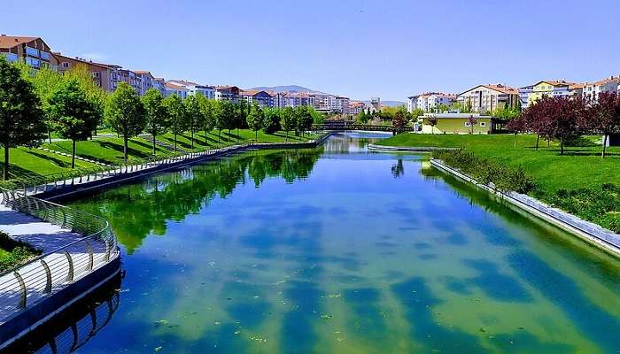 Kentpark, a picnic area in Kırşehir