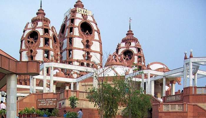 Experience Divine Worship: Take a Visit to ISKCON Temple in Delhi Today!