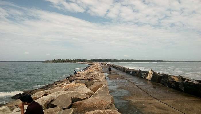 azheekal beach