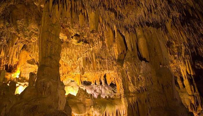 The interior of Damlataş Cave with its stunning stalactites and stalagmites in Alanya.