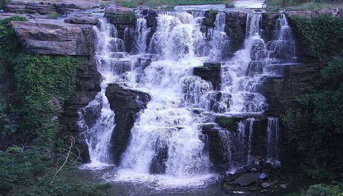 The cascading Ethipothala Falls.