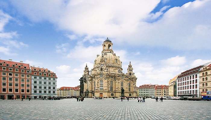 Souvenir shopping at Neumarkt Square