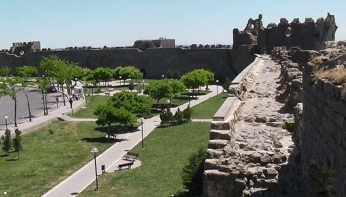 View of Diyarbakır.