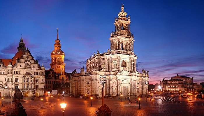 Religious excursion in Sanctissimae Trinitatis Cathedral