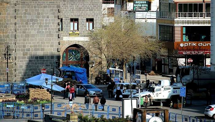 The Hevsel Gardens to visit in Diyarbakır.