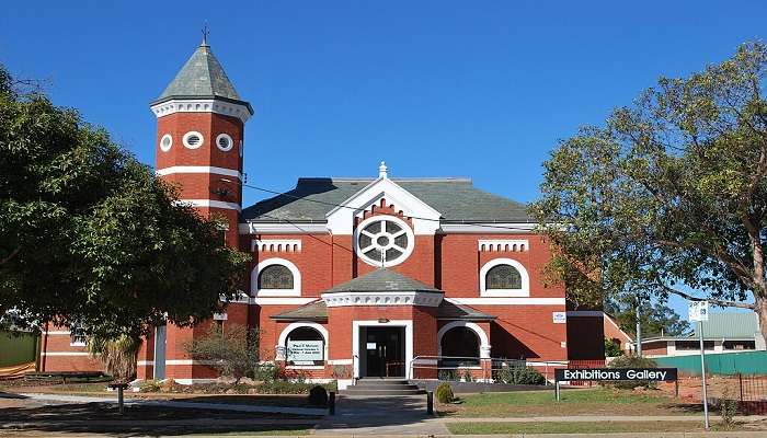 A street view of the Wangaratta Art Gallery